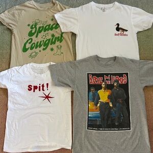 Graphic Tee Bundle | Lot of 4